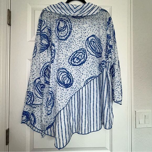 Ali Miles Mix Print Cowl Neck Asymmetrical Shirt Top - Picture 7 of 7